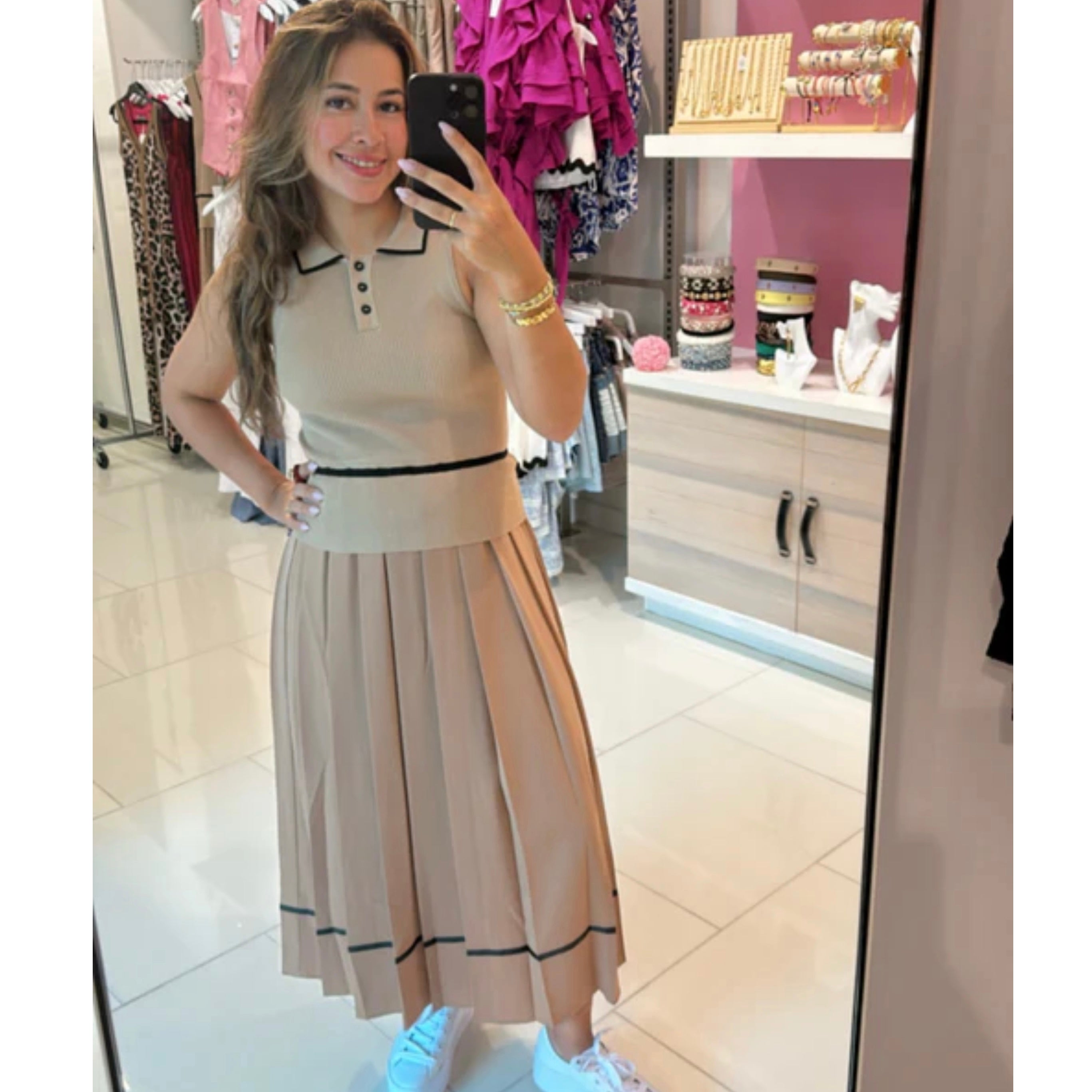 Dress brown tendency