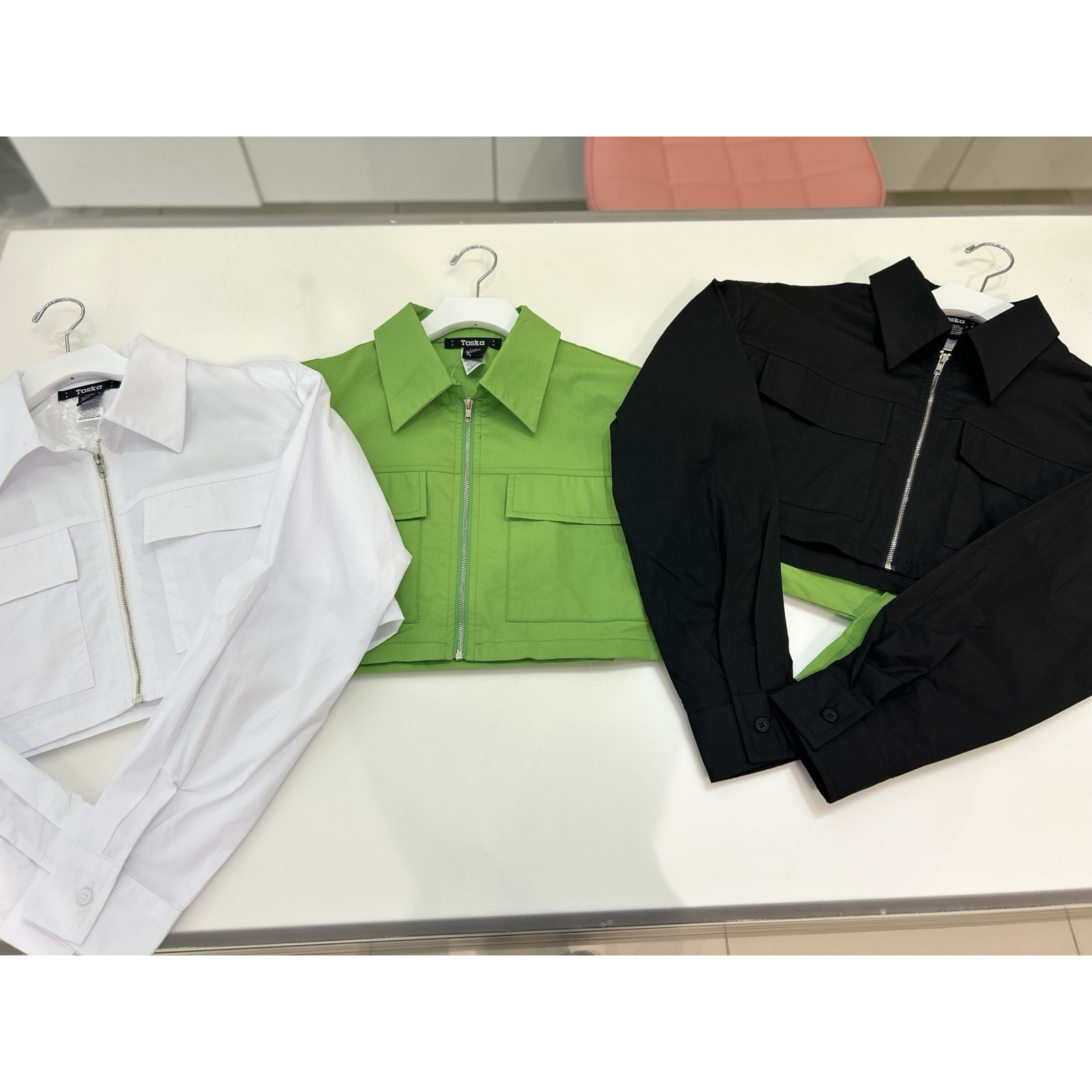 Andrea cargo crop top