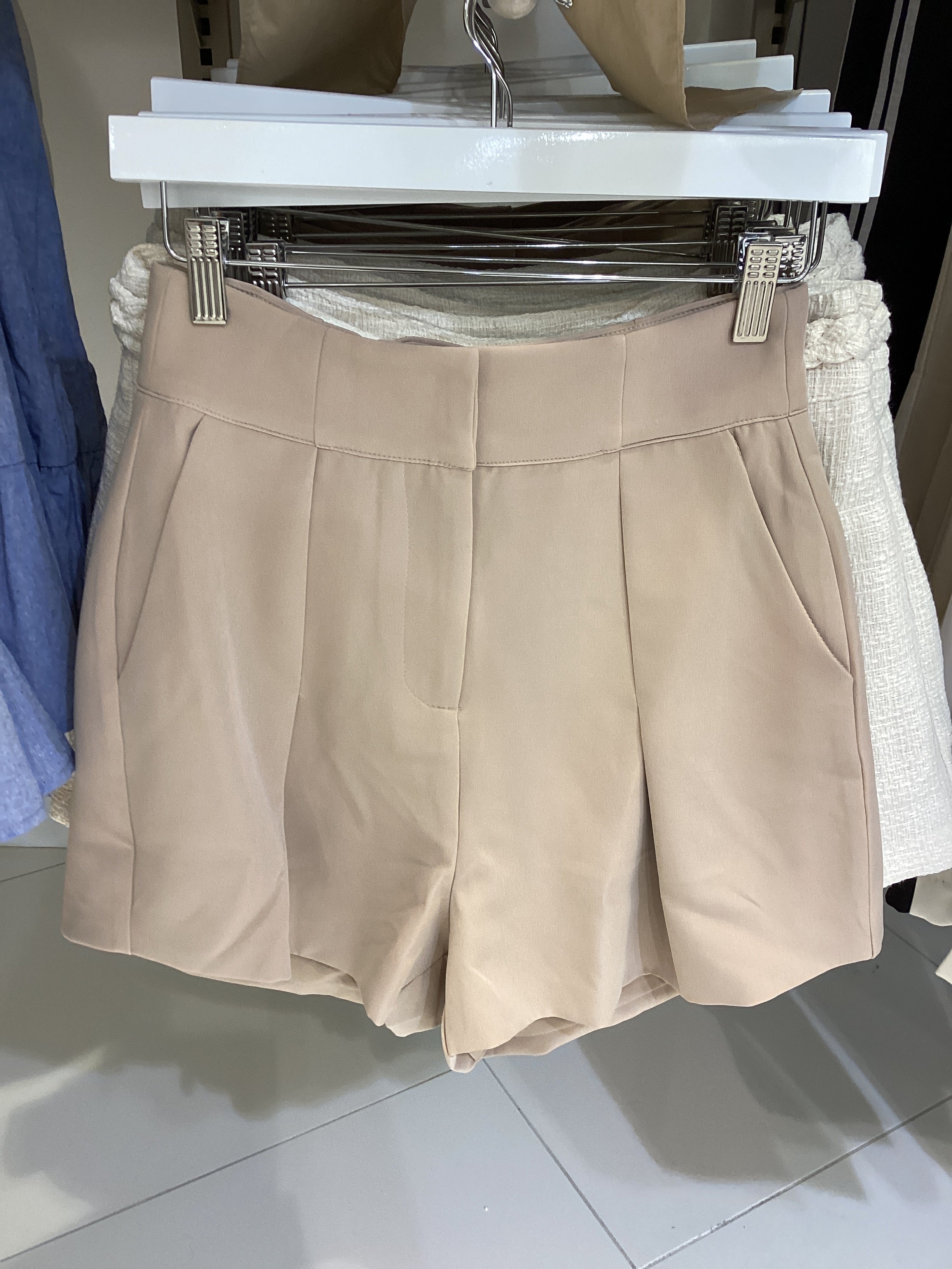 Flare short skirt